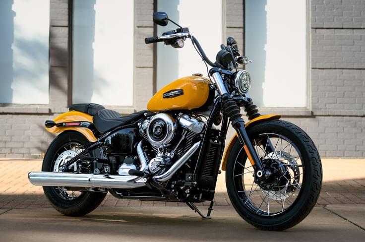 The Street Bob will soon be replacing the Fat Bob (Rs 21.49 lakh) in India; it is powered by the new 117CI engine. Harley-Davidson Street Bob front right static in field